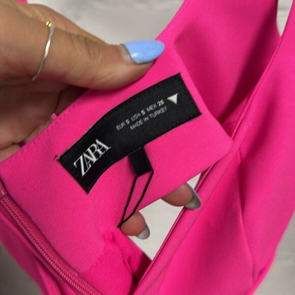 Hot Pink Zara Cut Out Dress - Size Small - BRNAD NEW - NWT - Picture 3 of 5
